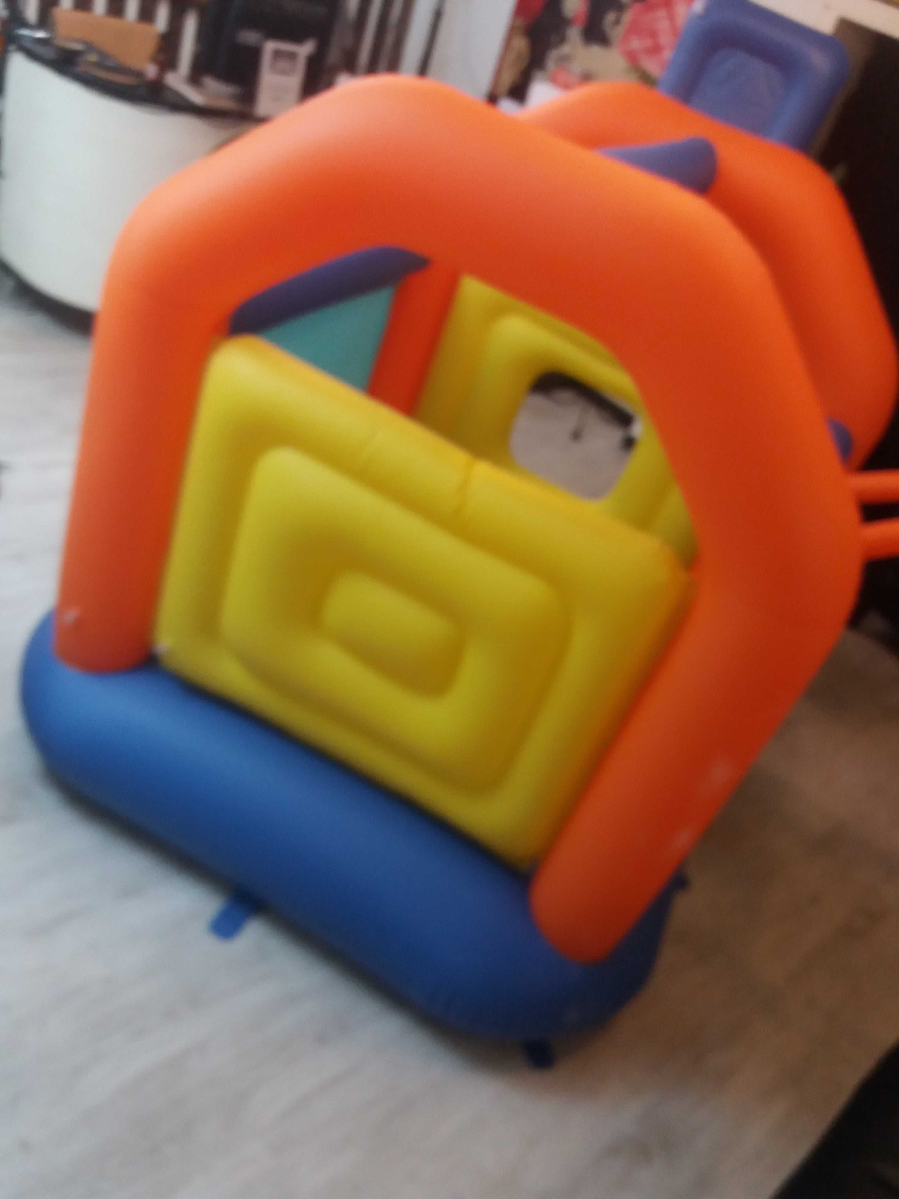 Super Casa Insuflável para Crianças
Zoko