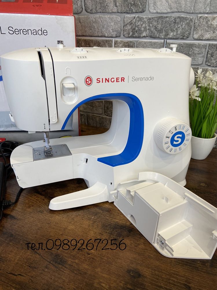 Швейна машинка,машина з автоматичним заправленням нитки SINGER M320L