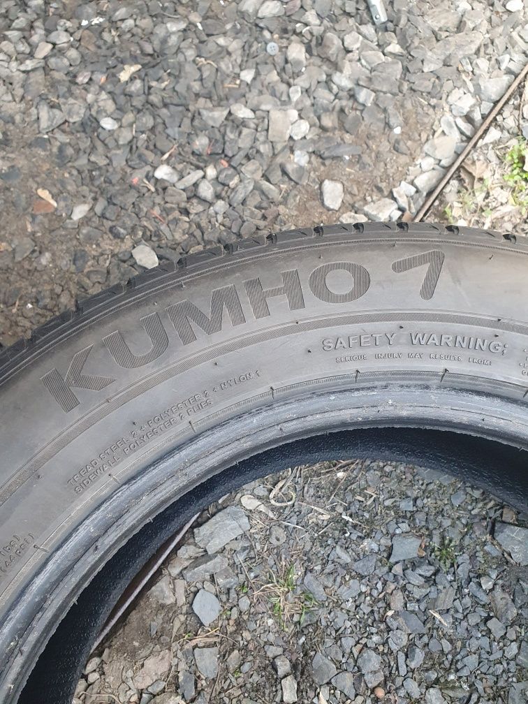 Літня гума 225 60 R17 Kumho Crugen