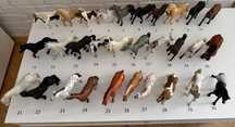 Figurki koni Schleich i Collecta