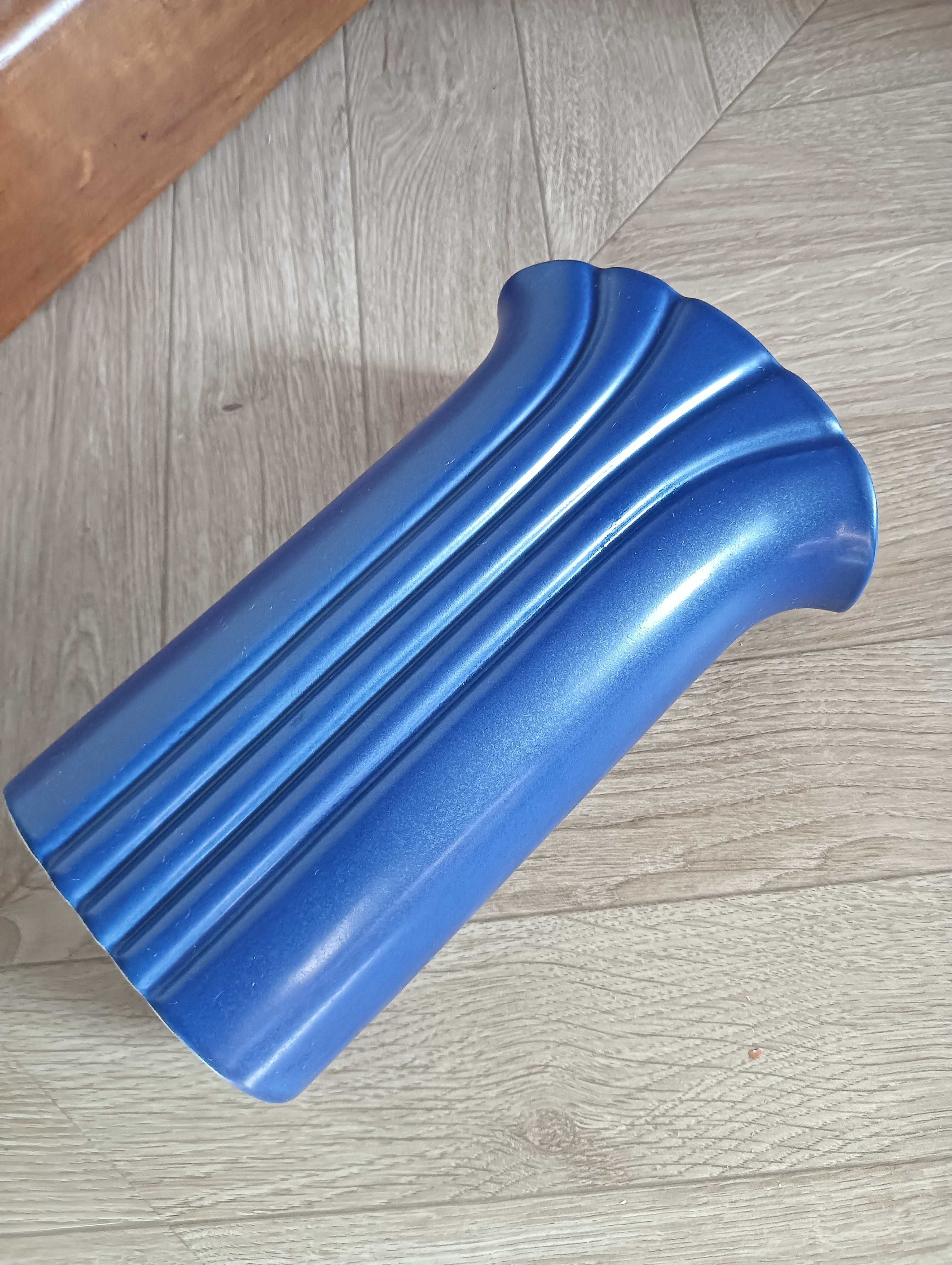 Wazon ceramiczny granatowy