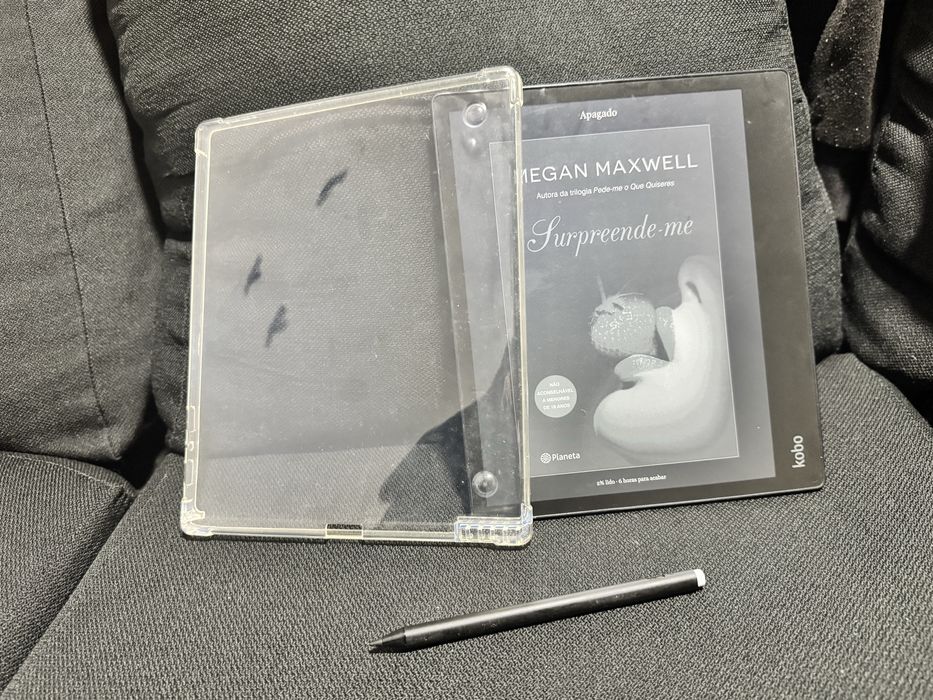 Bundle eReader Kobo Elipsa 2E + Caneta Kobo Stylus 2