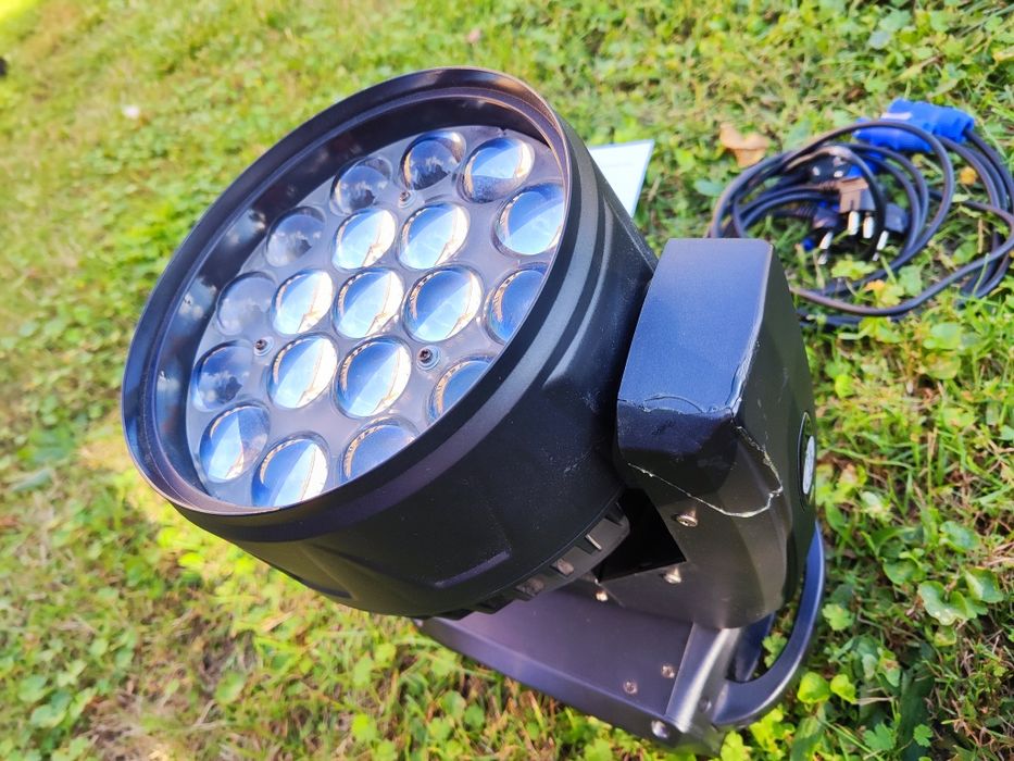 4 szt. Głowa Ruchoma 19x15W LED WASH ZOOM RGBW+ pokrowce