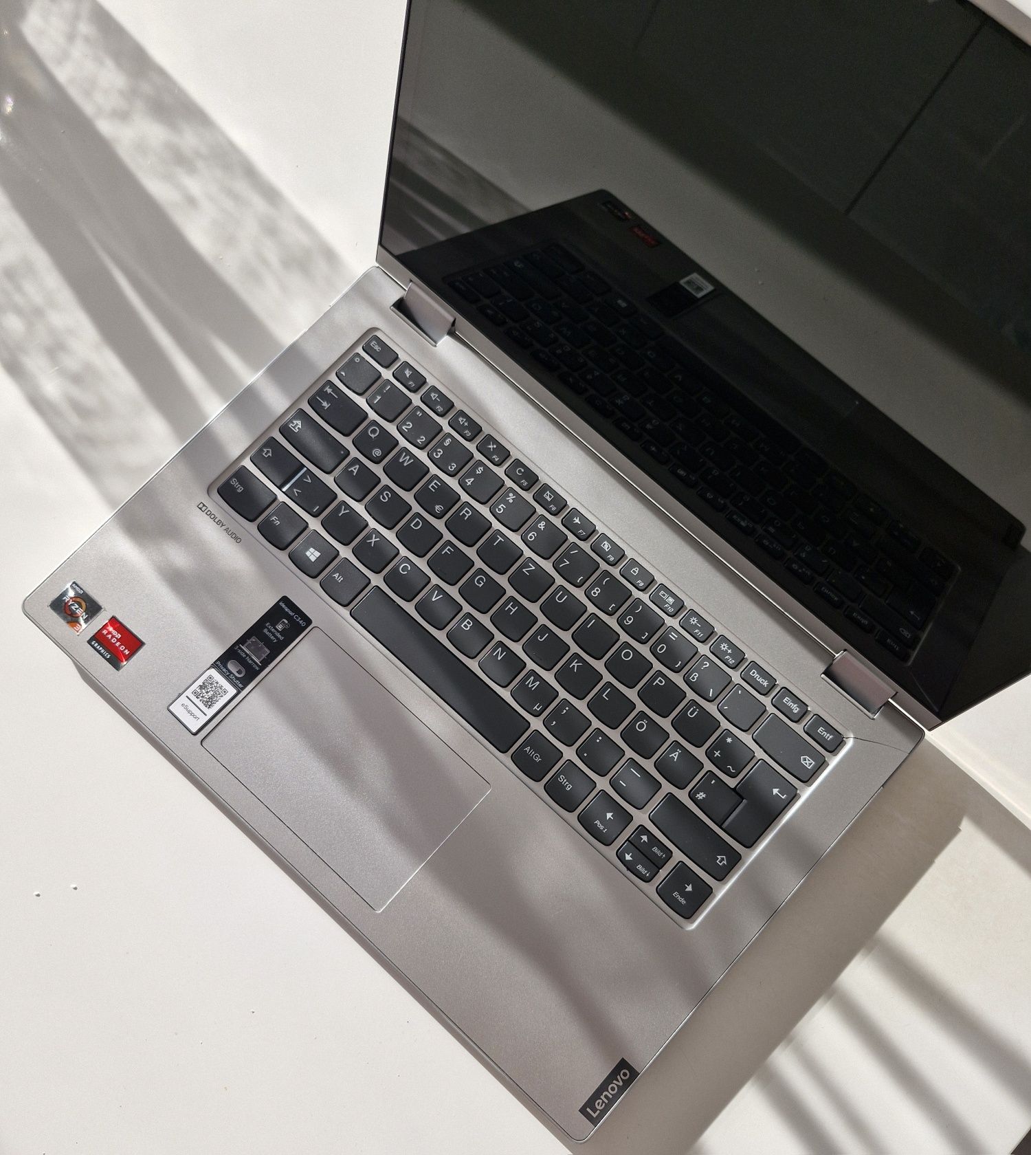 Laptop Lenovo Ideapad C340-14API Ryzer 3 4gb Ram Adm Radeon Graphics