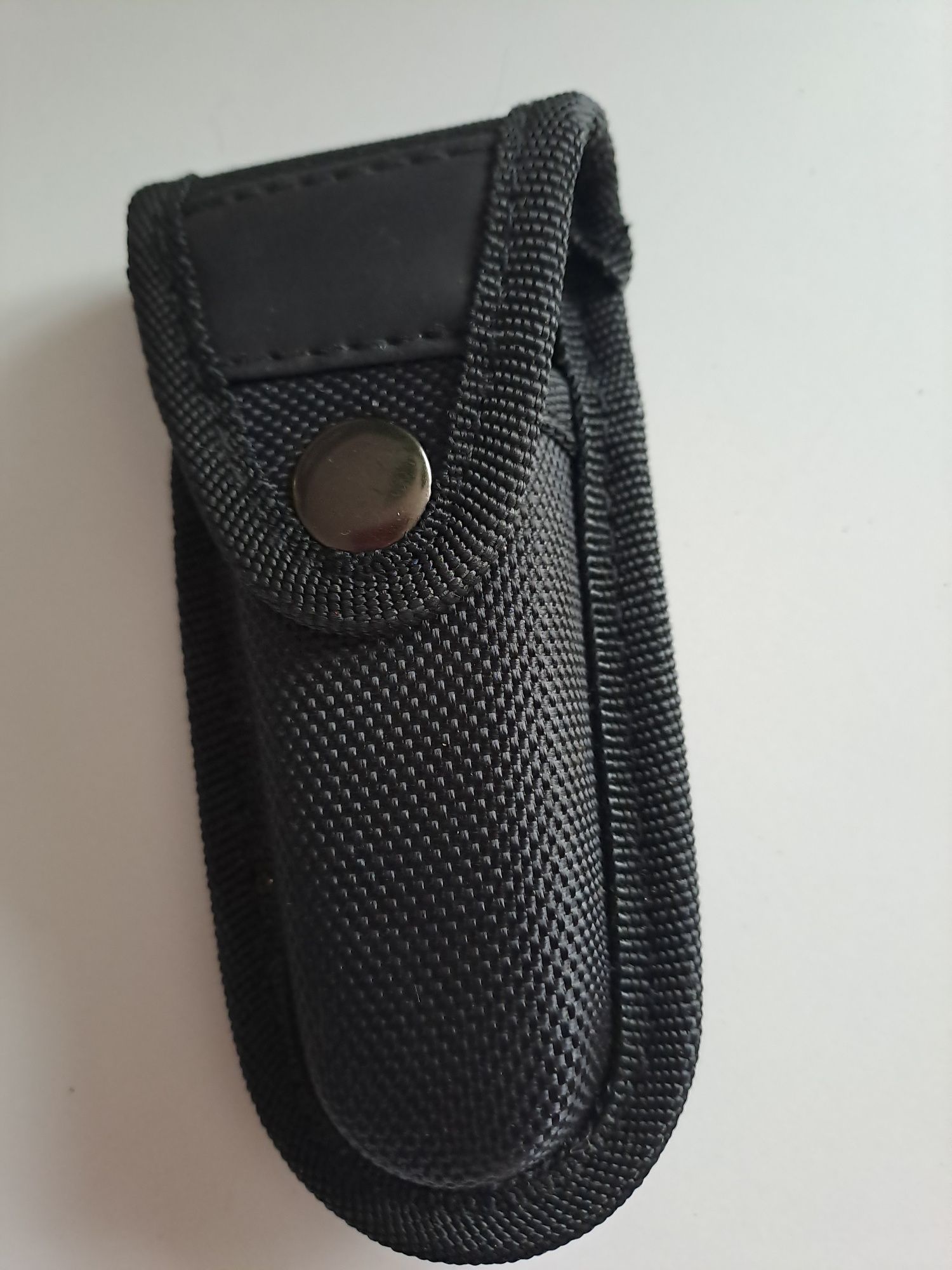 Czarny Scyzoryk w etui