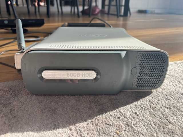 Xbox 360, 2xPady, kinect, sensor wifi