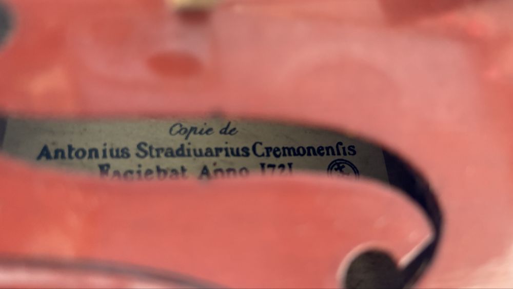 Violino 4/4 “copie de Antonius Stradivarius Cremonenfis faviebat anno