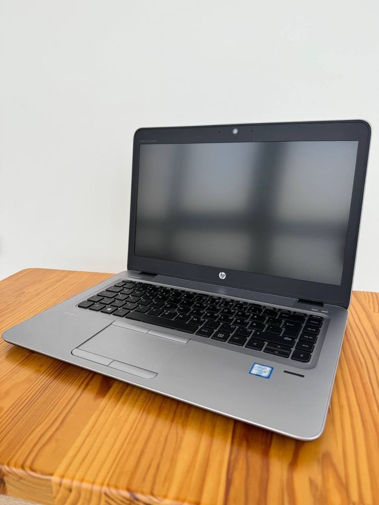 Ноутбук HP EliteBook 840 G3 i5-6300U/8/256/FHD/IPS/4Gмодем