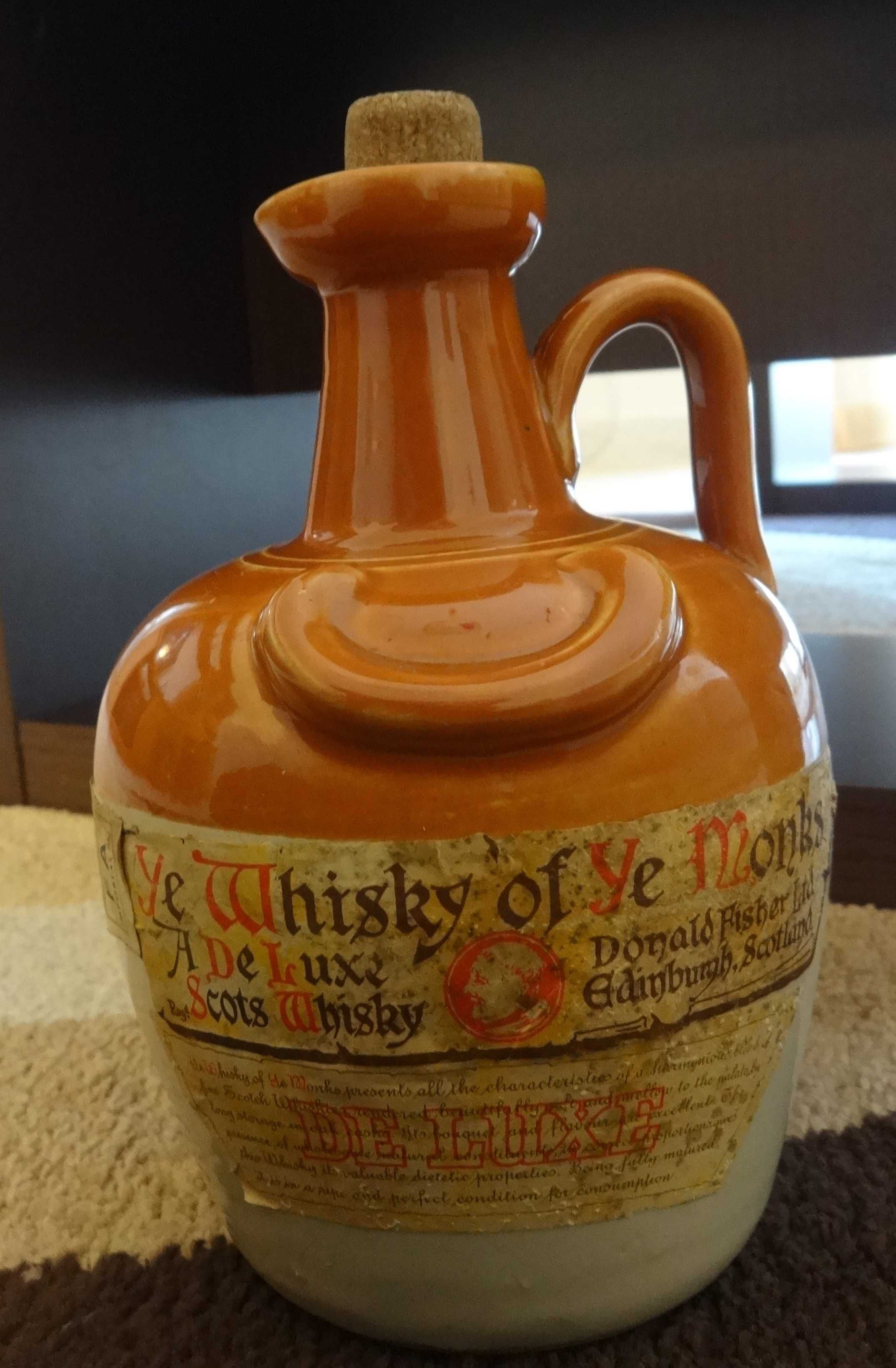 Garrafa  Antiga Whisky Monks