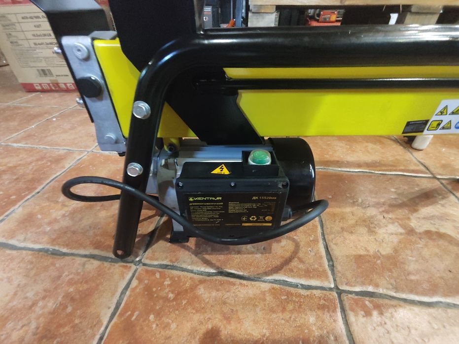 Дровокол электрический Кентавр ДК 15520мк/6тонн/до 520мм/1,5кВт/230