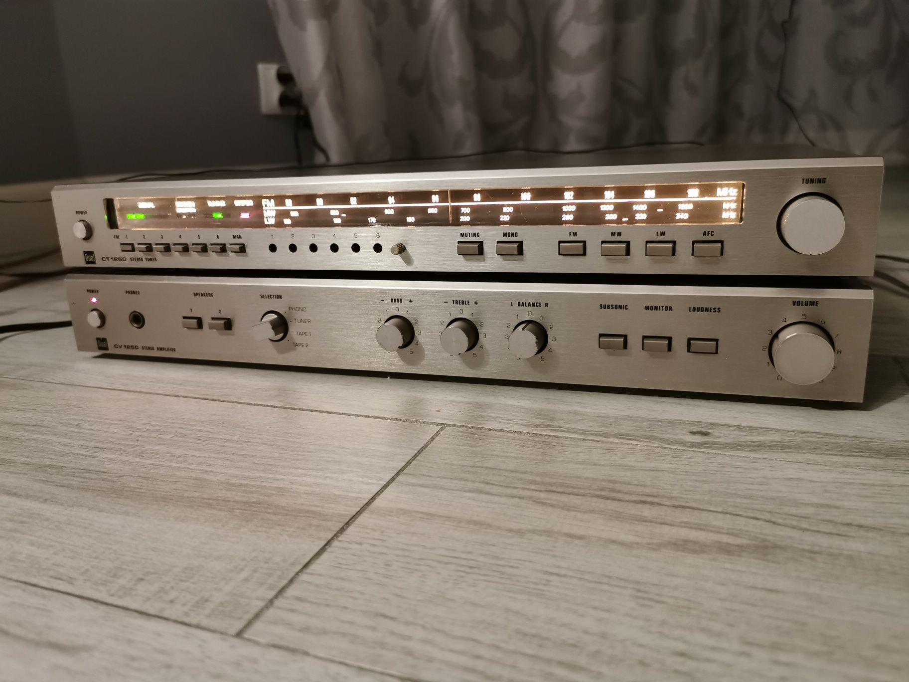 Wzmacniacz Dual CV 1250 tuner CT 1250