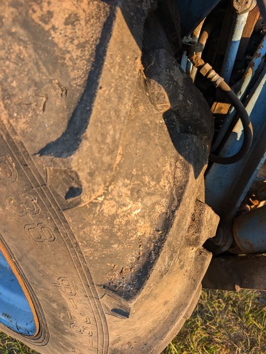 Колеса МТЗ.ЮМЗ Диск скат МтЗ-50  13.6 р38 Шина покришка камера  колес