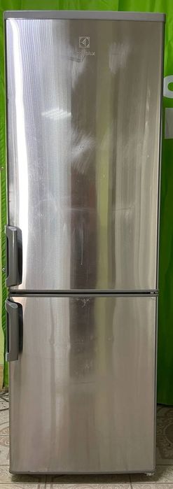 Холодильник б/в Electrolux нержавіюча сталь mod.ENF2700AOX