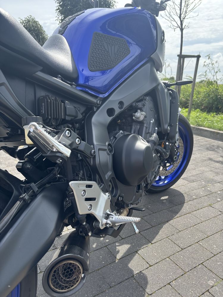 Yamaha MT -09 motocykl