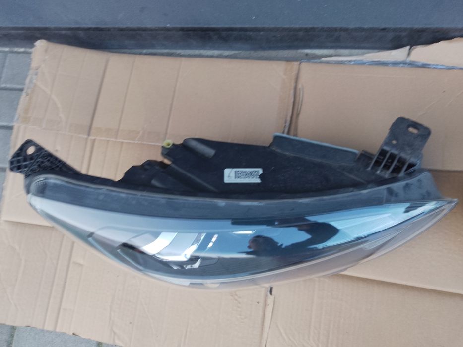 Ford focus MK4 lampy LED,st line czarny środek idealne Europa
