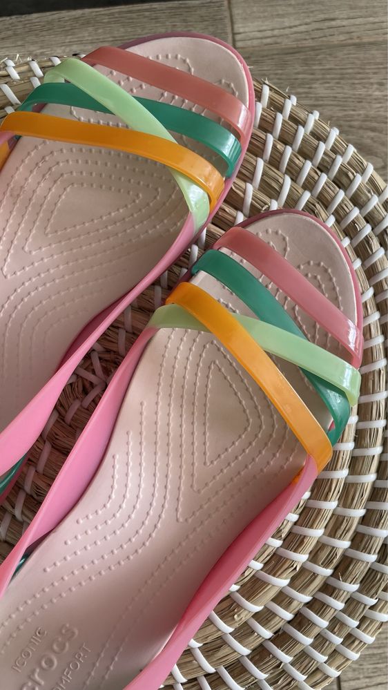 Crocs sandały Isabella Huarache 2 Flat Pink/Rose Dust W7 37/38