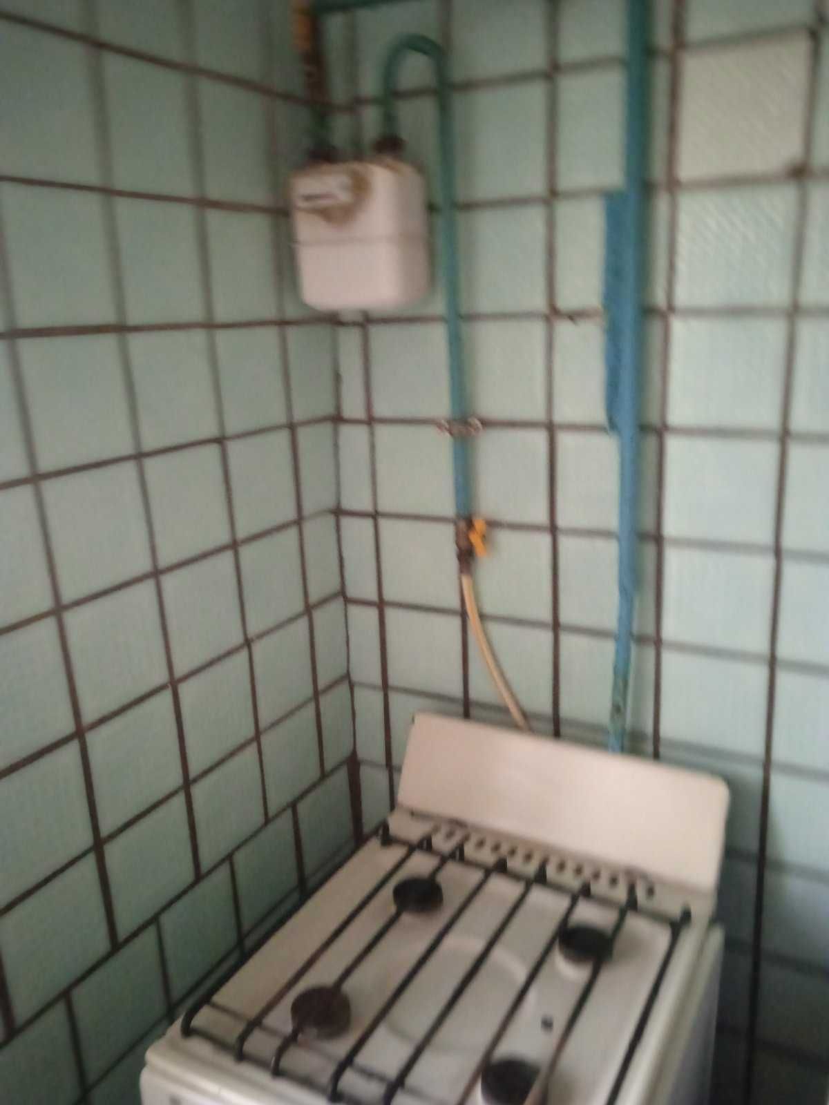 Продаж кімнати в гуртожитку Космонавтів.