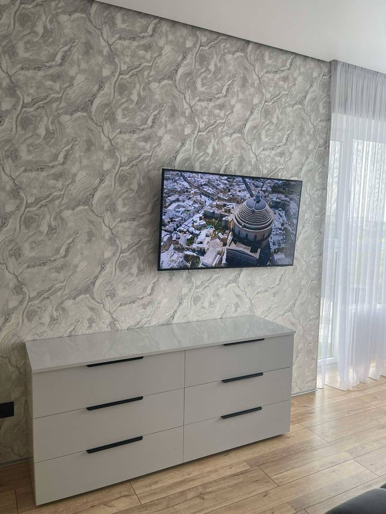Vip Квартира луцьк подобово яровиця центер промінь супернова погодино