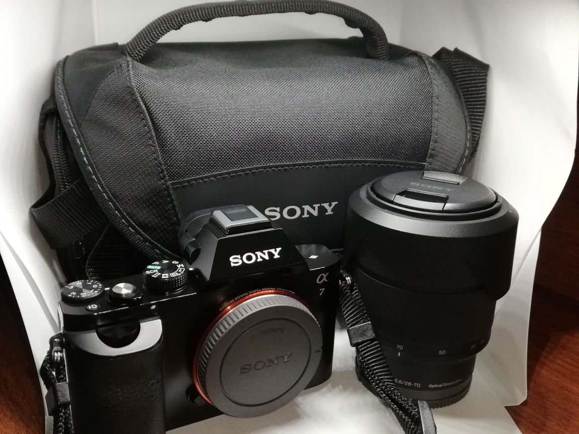 Sony A7 full frame c/NOVA + Sony 28-70mm + acessórios/manuais/caixa