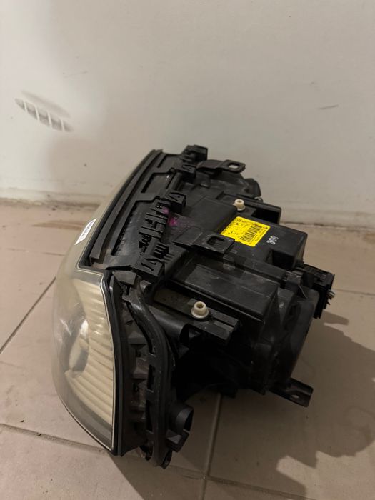 Ліва фара головного світла BMW x3 е83 до рест