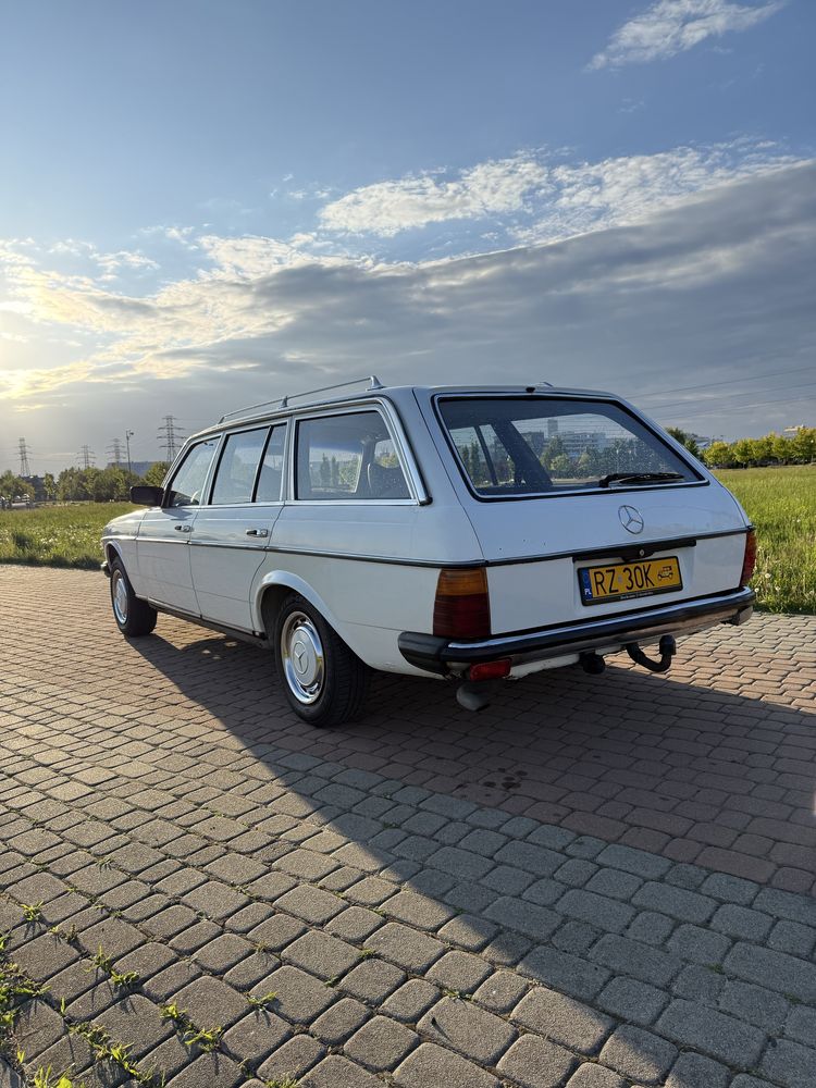 Mercedes w123 - Kombi - 2.4d - Zabytek - Zamiana