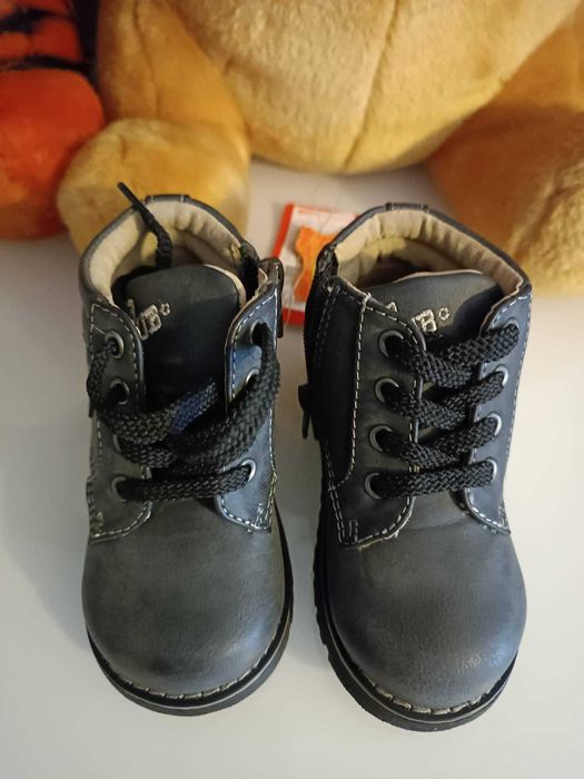 Botas Kid Club em pele, n.º 21 - NOVAS (oferta do envio)