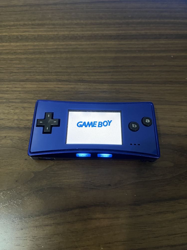 Game Boy Micro + jogos