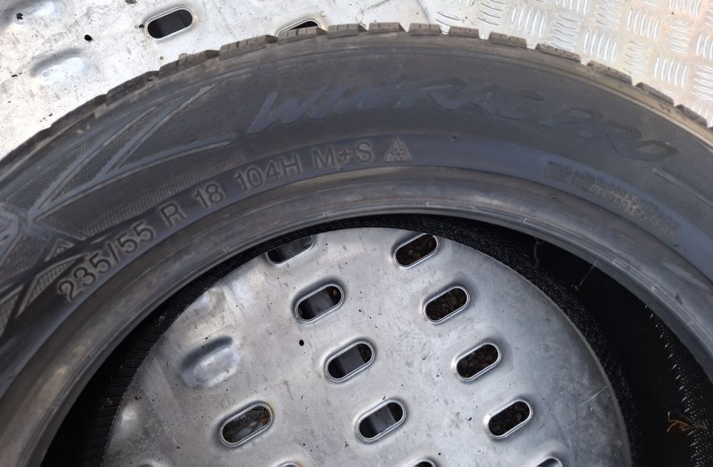 235/55R18 Vredestein * Opony zimowe * wysylka 24h* Wyprzedaż " 045K