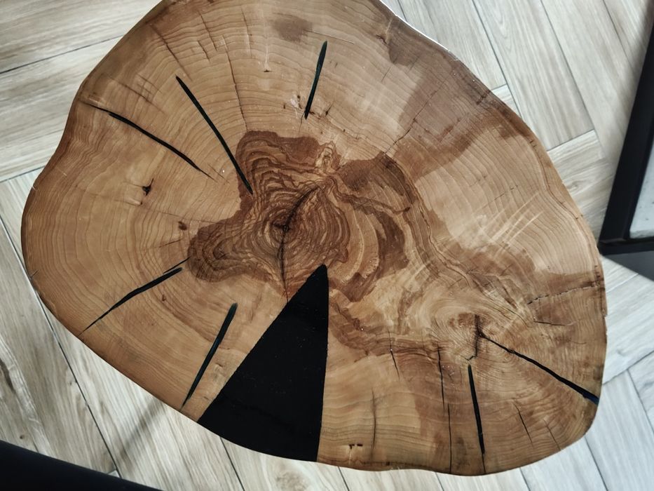 Stolik kawowy solidny