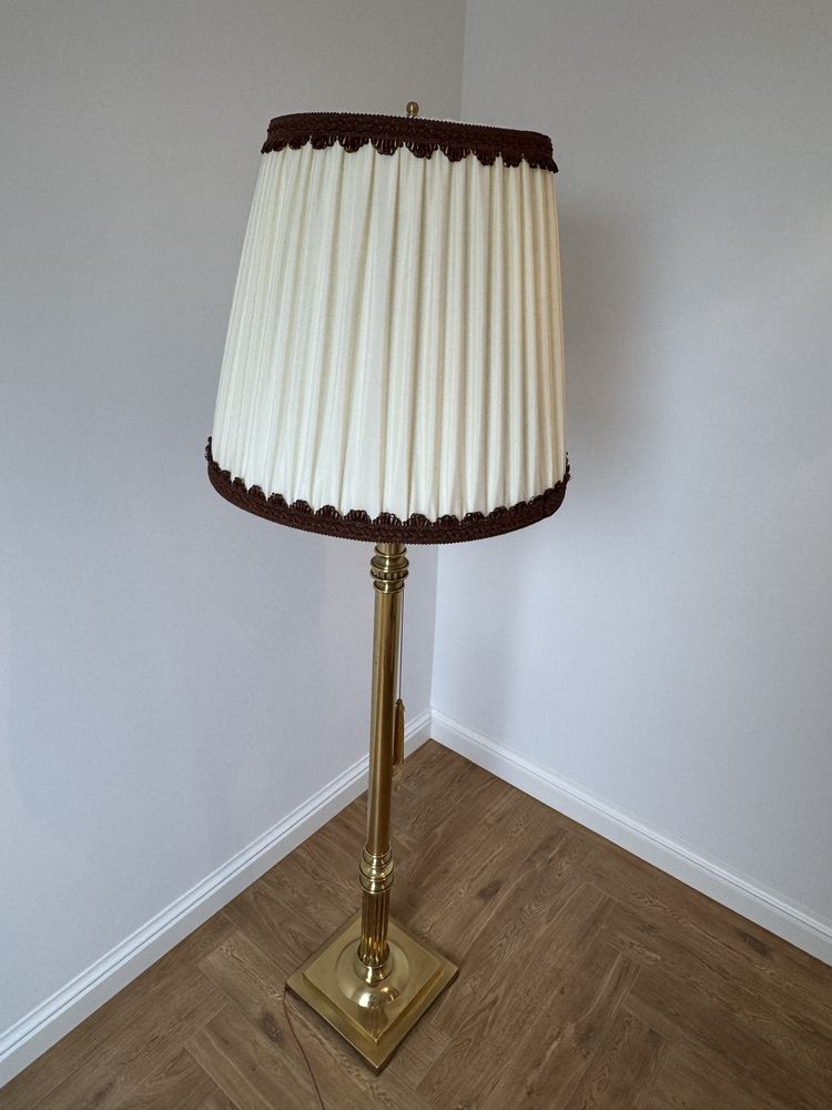 Piękny recznie robiony abażur do lampy stojacej Retro