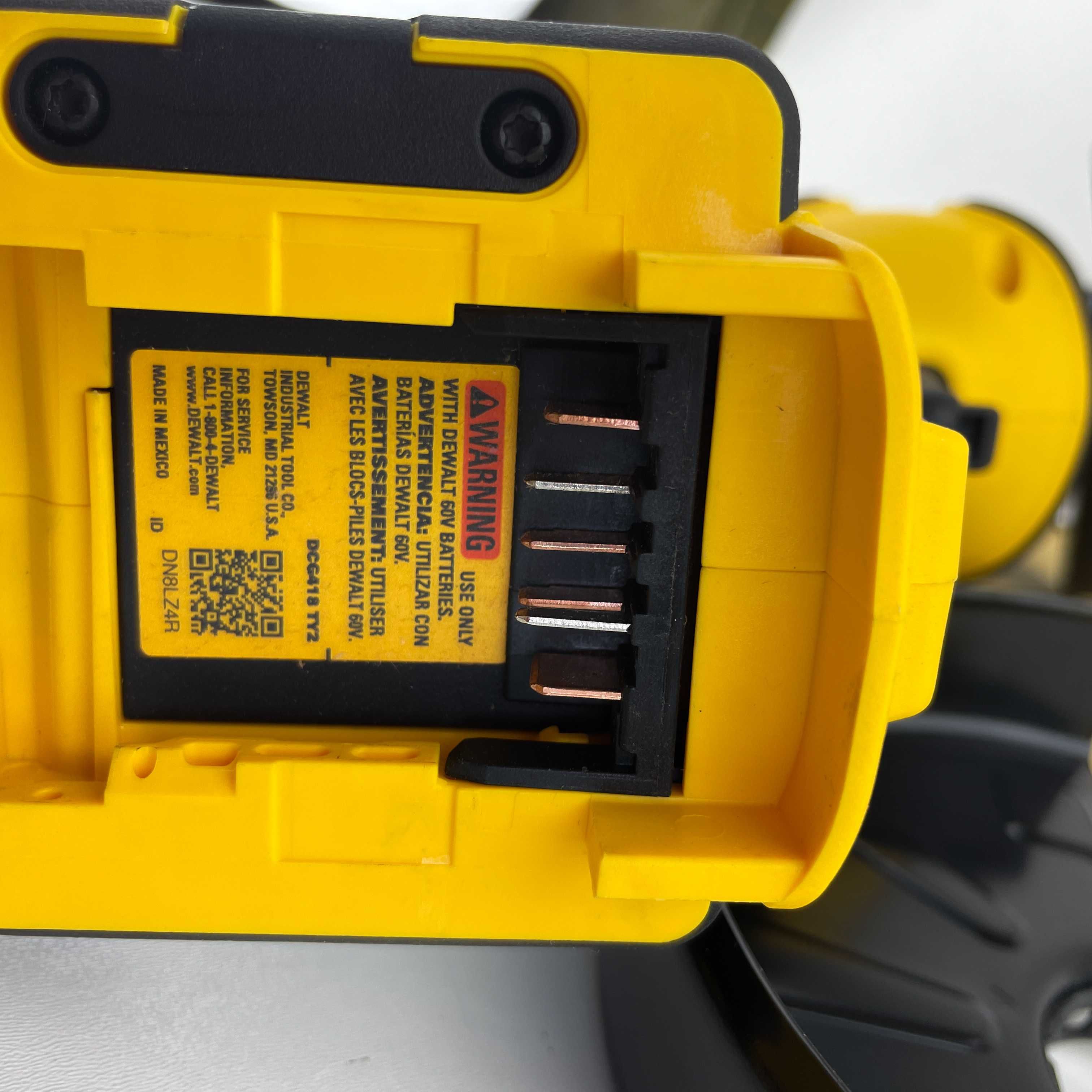 Безщіткова болгарка 115-150 мм DEWALT DCG418B FLEXVOLT 54/60V