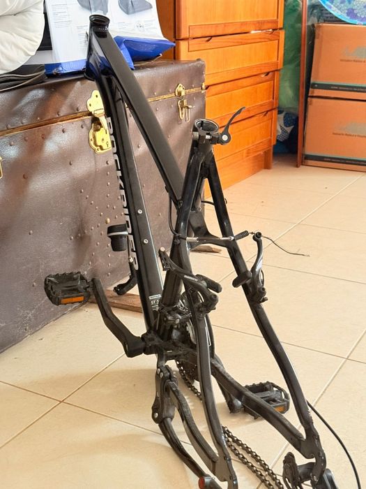 Quadro de bicicleta, suspensão aro 26, travão