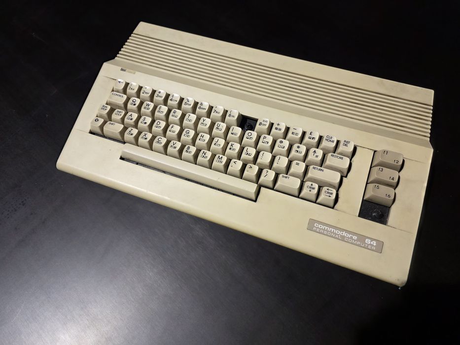 STAN NIEZNANY, Commodore 64 Personal Computer