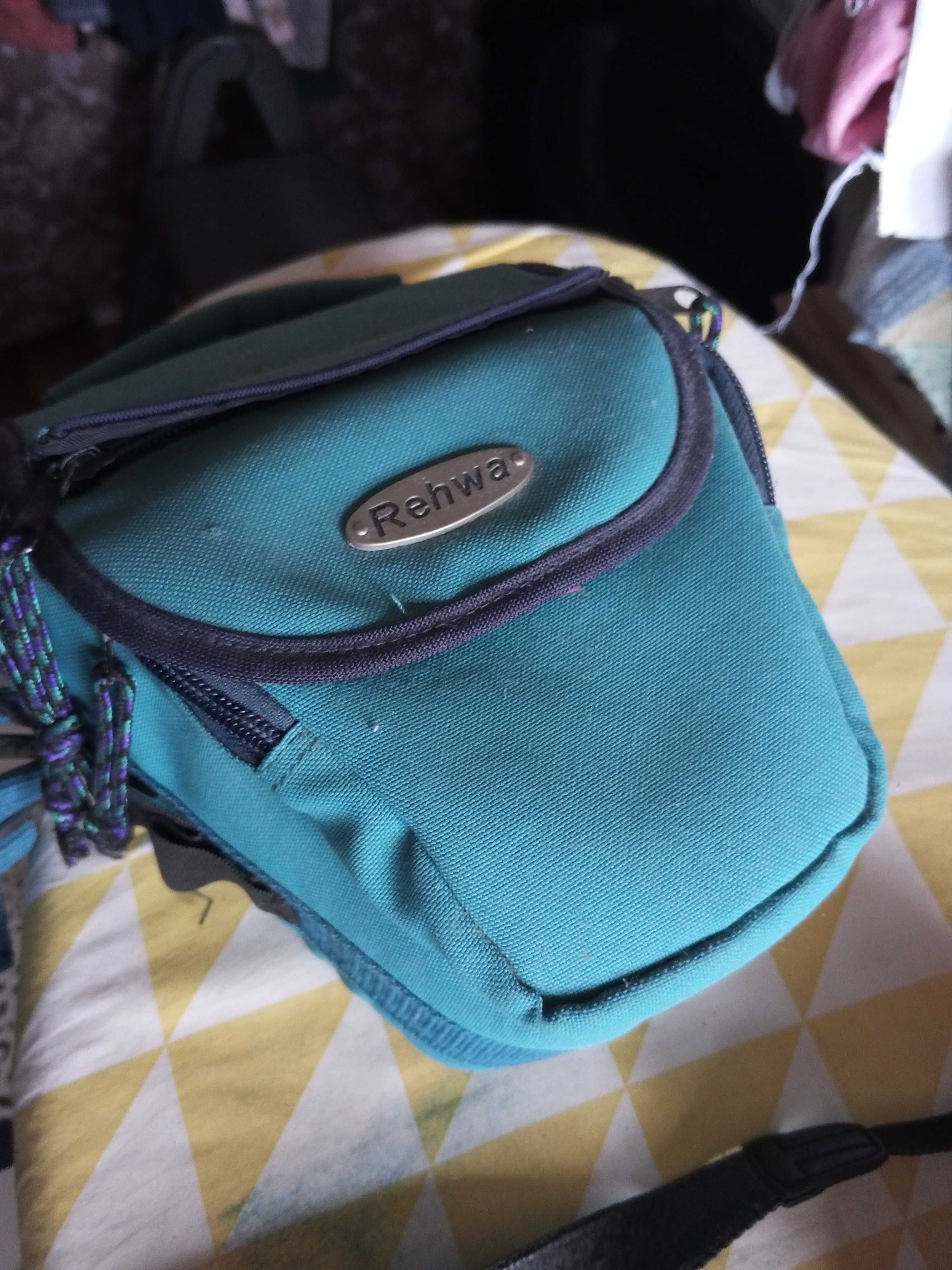 Canon PowerShot Pro90 is