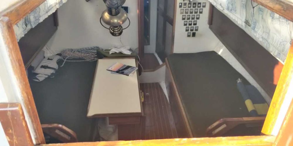 Łódź żaglowa 35ft z silnikiem jacht morski balastowy OKAZJA klasyka