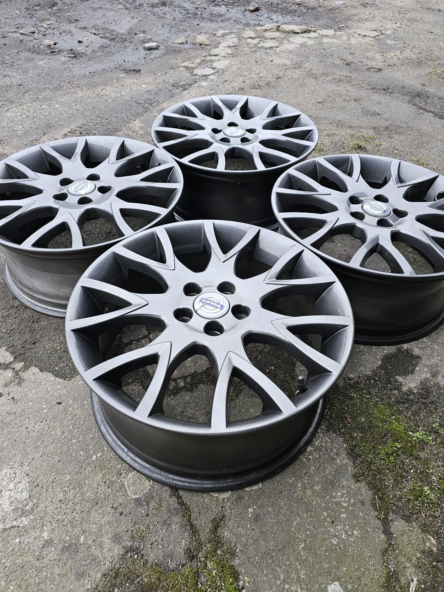 Felgi 18" VOLVO 5x108 ori Medusa meduza 18 cali v70 v50 s60 s40 2 ii 5