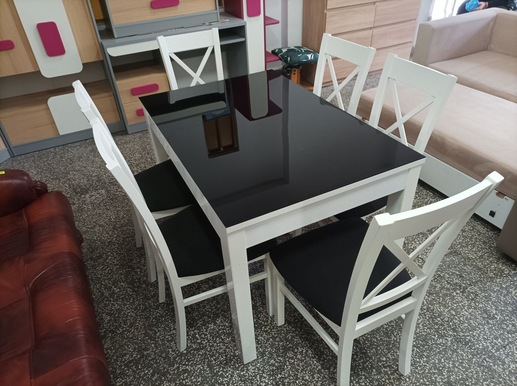 Stół Rozkładany + 6 Krzeseł