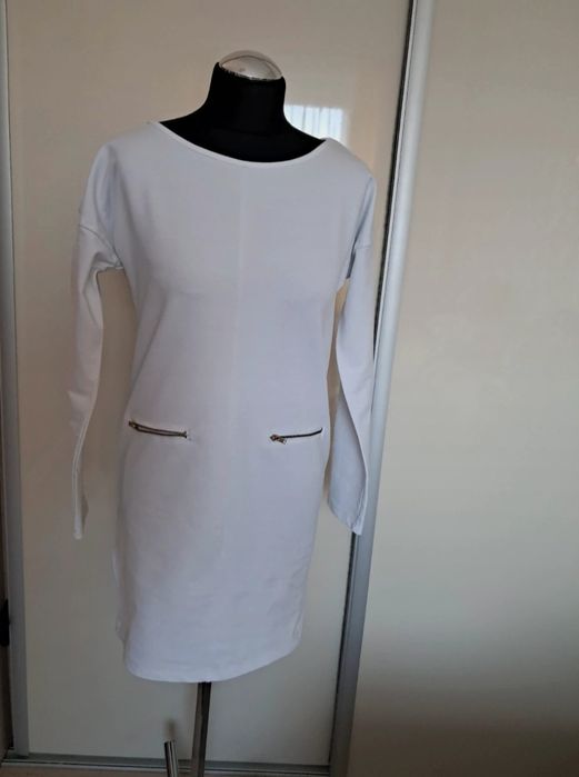 Sukienka biała z długim rękawem S