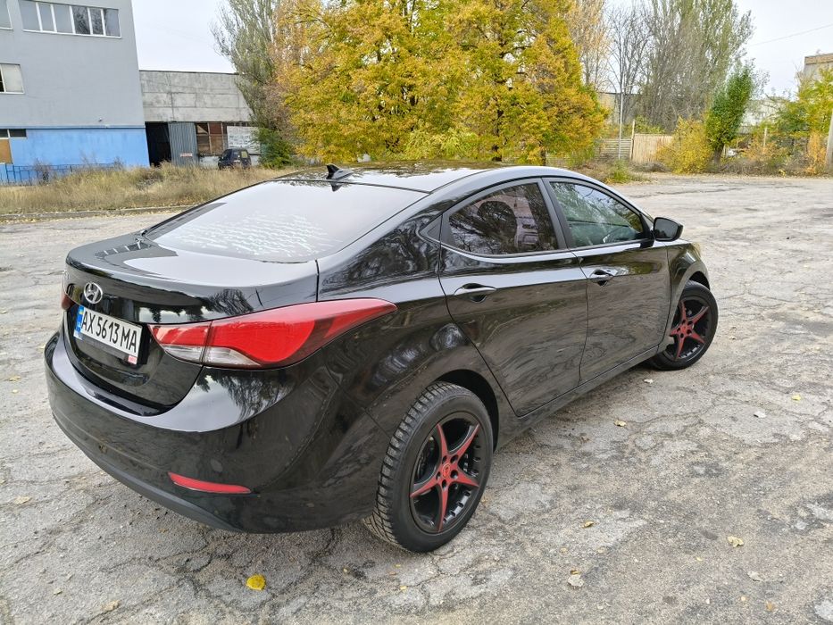 Hyundai elantra 1.8 газ/бенз автомат