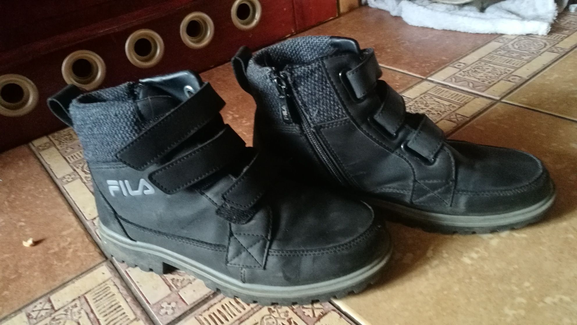 Buty zimowe FILA r.36 ocieplane, rzepy + zamek