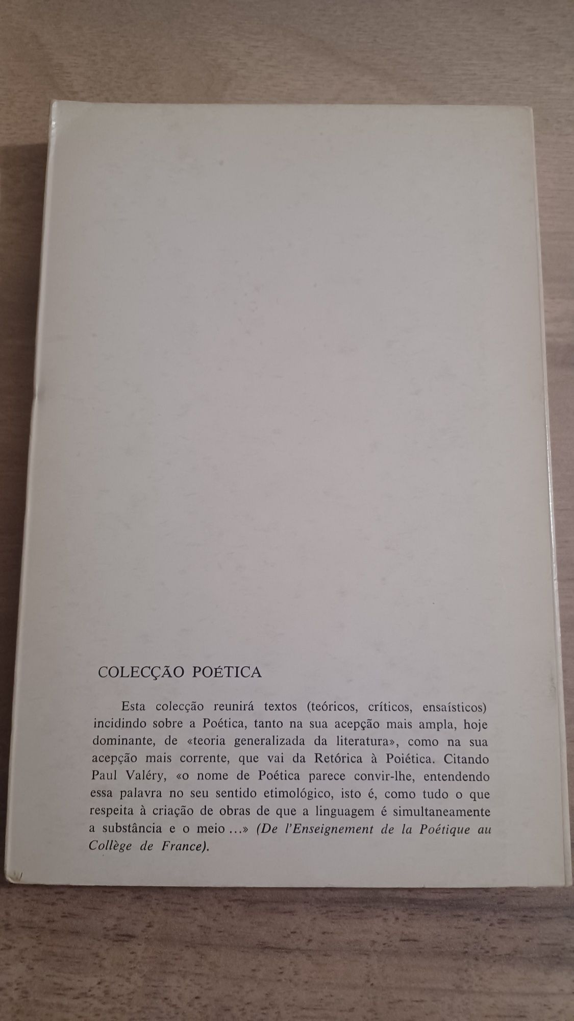 Livro "A Poesia de Teixeira de Pascoaes" de Jorge de Sena