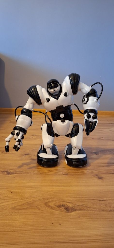 Robot Roboactor RC zdalnie sterowany