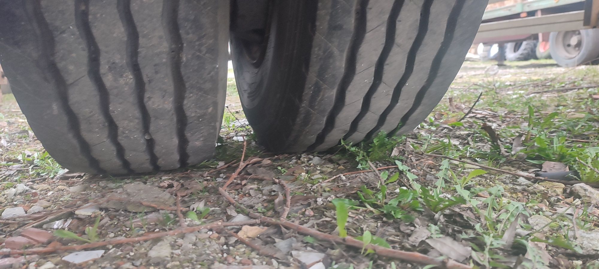 Opony felgi koła 235/75 r17.5 do naczepy kormoranprzyczepy niskopodwoz