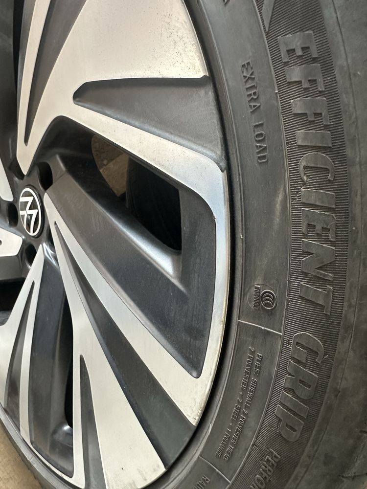 Резина на VW ID4 235/45 R21, 255/40 R21 GOOD YEAR efficient grip