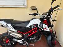 Benelli tnt 125cc