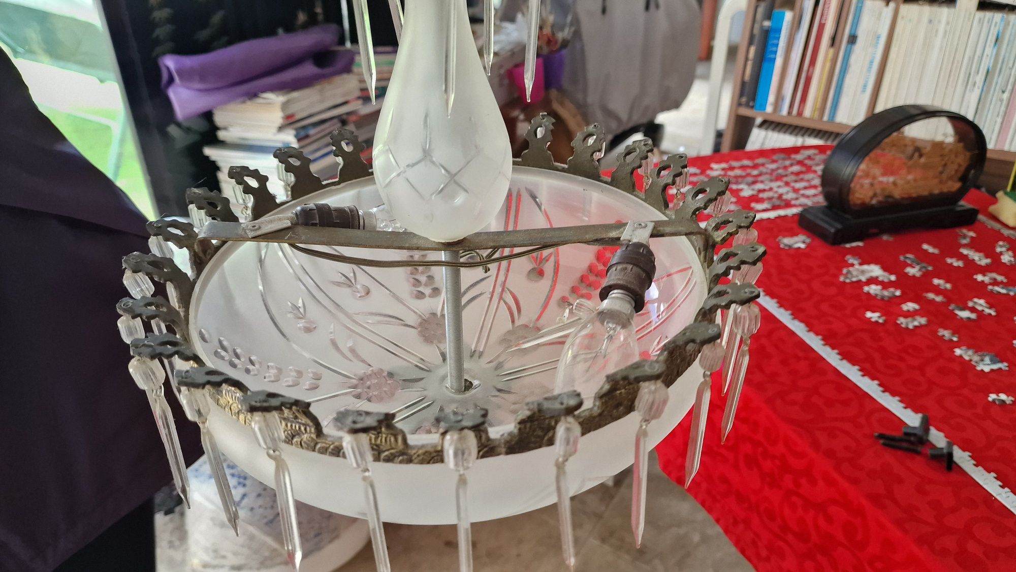Candeeiro antigo com 2 lampadas