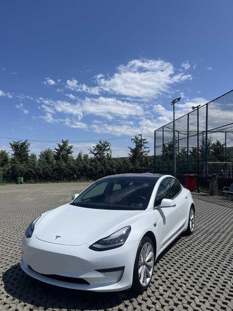 Tesla Model 3  Тесла Модель 3 Лонг рендж 2018 рік терміново