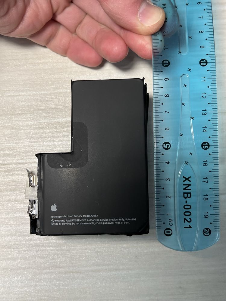 Оригінальні б.у АКБ iPhone 13PM і 14 PM Ціна за  25 шт. Гроші на ЗСУ.