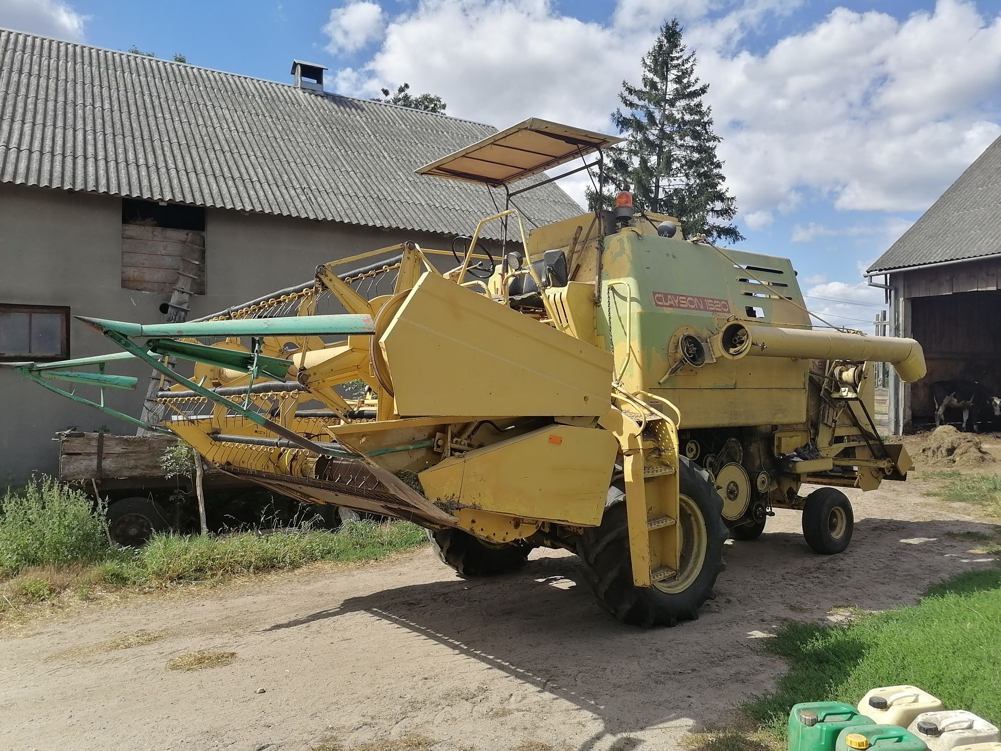 Kombajn New Holland 1520