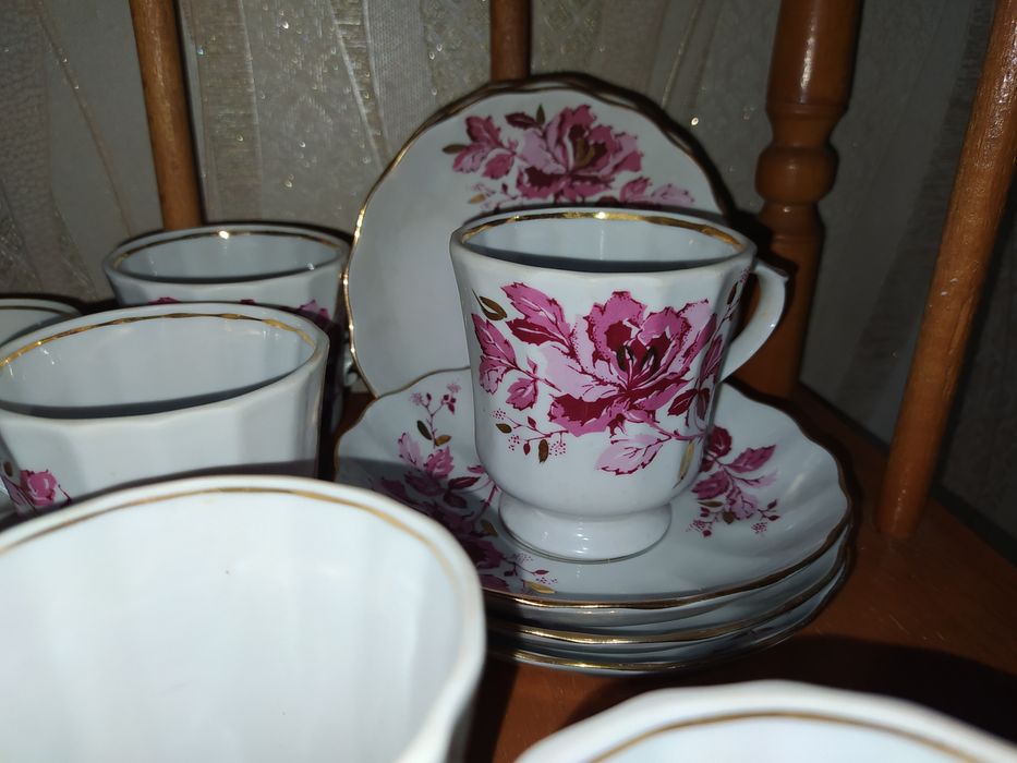 Сервиз чайный и кофейный есть в китайском стиле